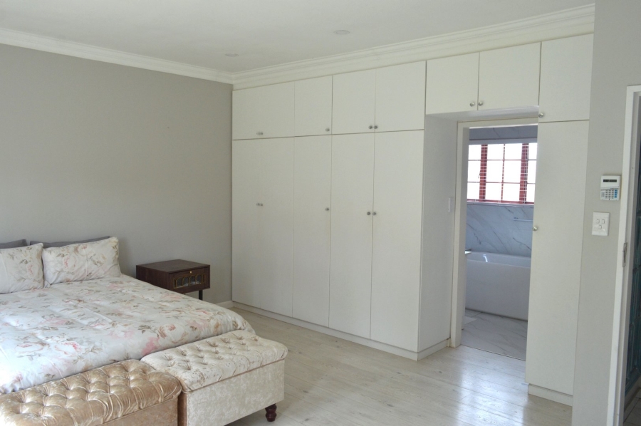 3 Bedroom Property for Sale in Flamwood North West